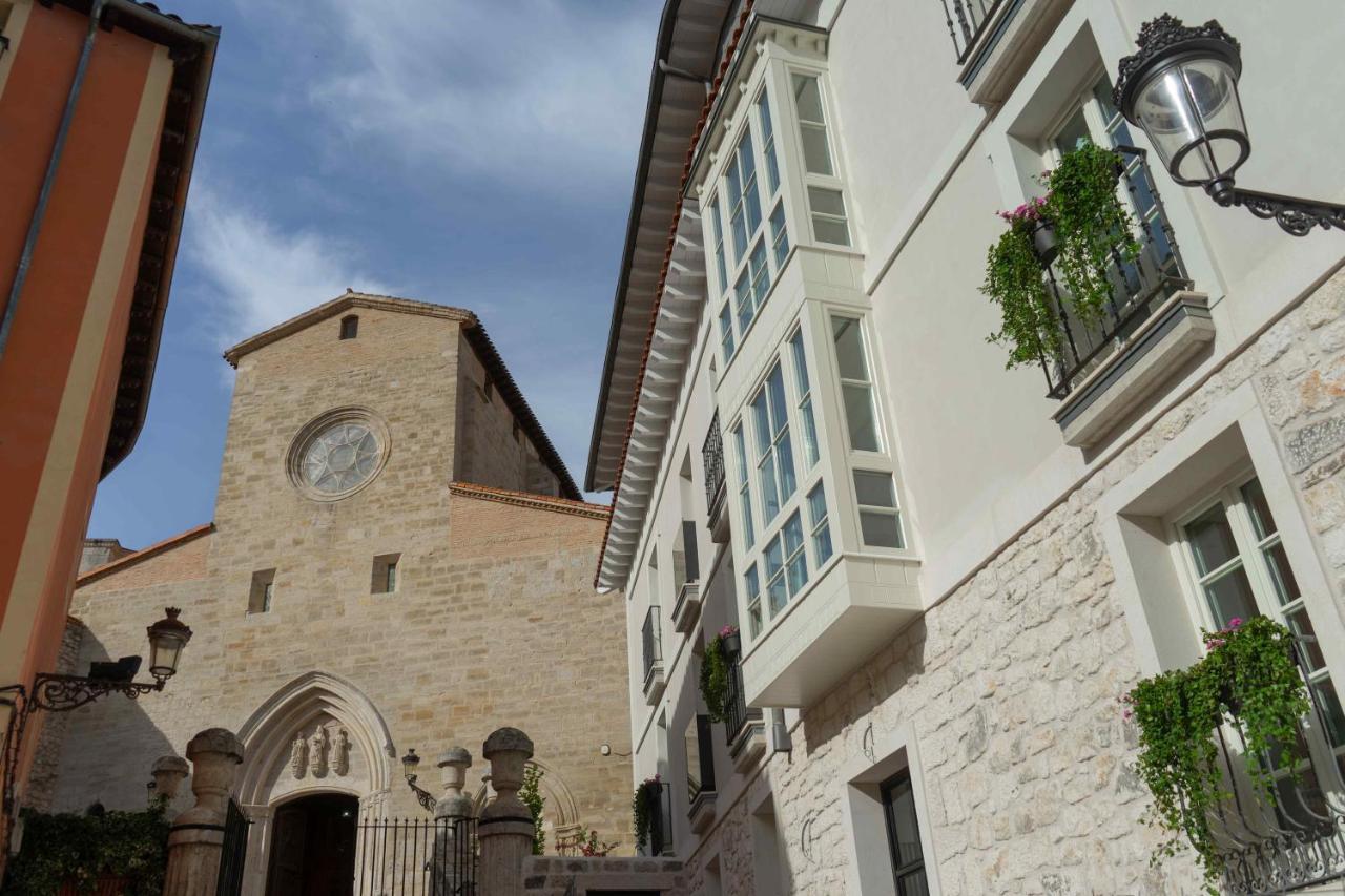 Homesangil Burgos Bagian luar foto
